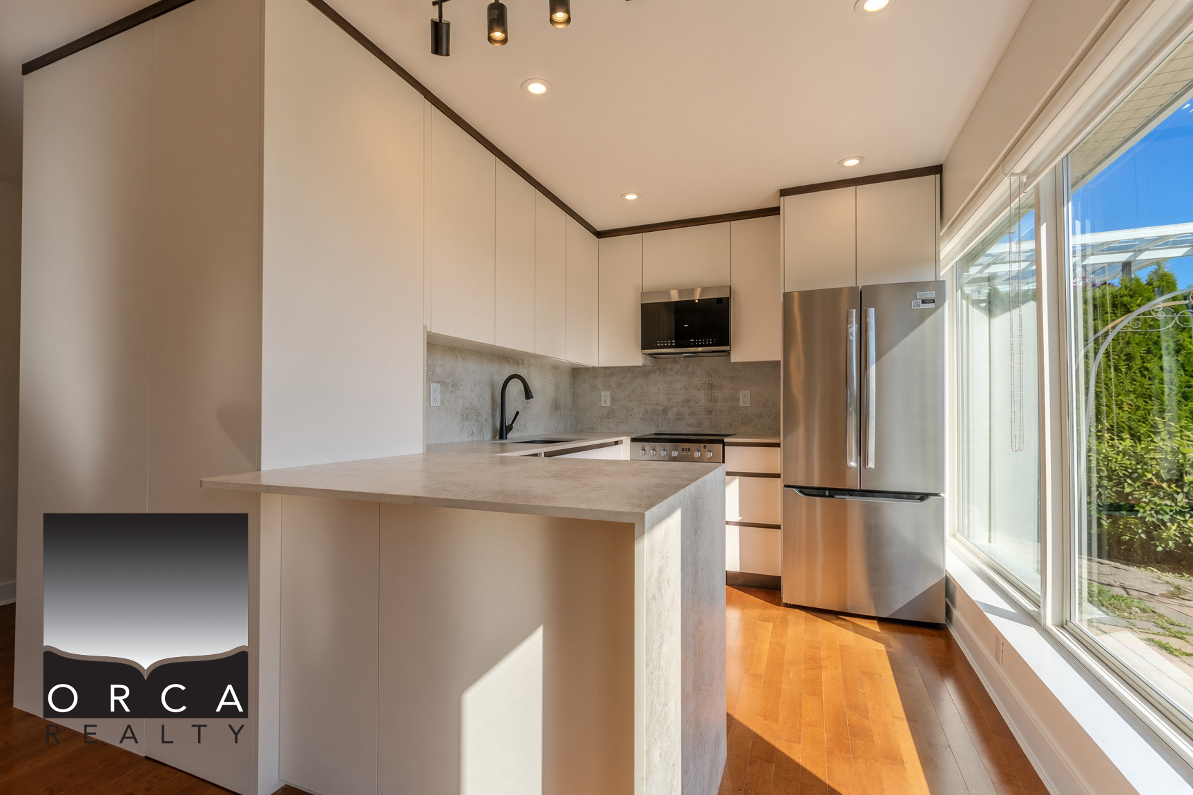 1580 Camelot Rd, West Vancouver