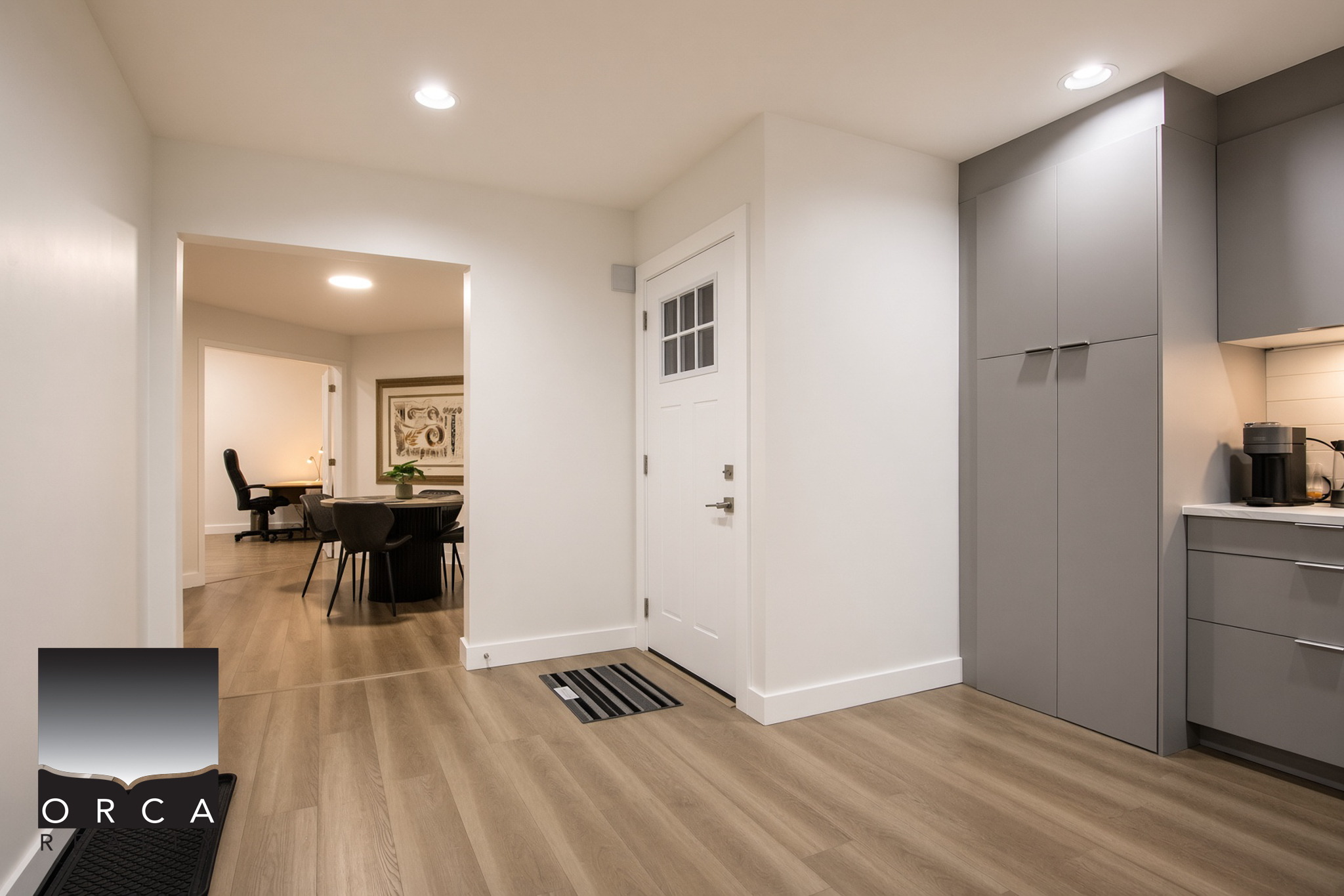 906 Sauve Crt, North Vancouver