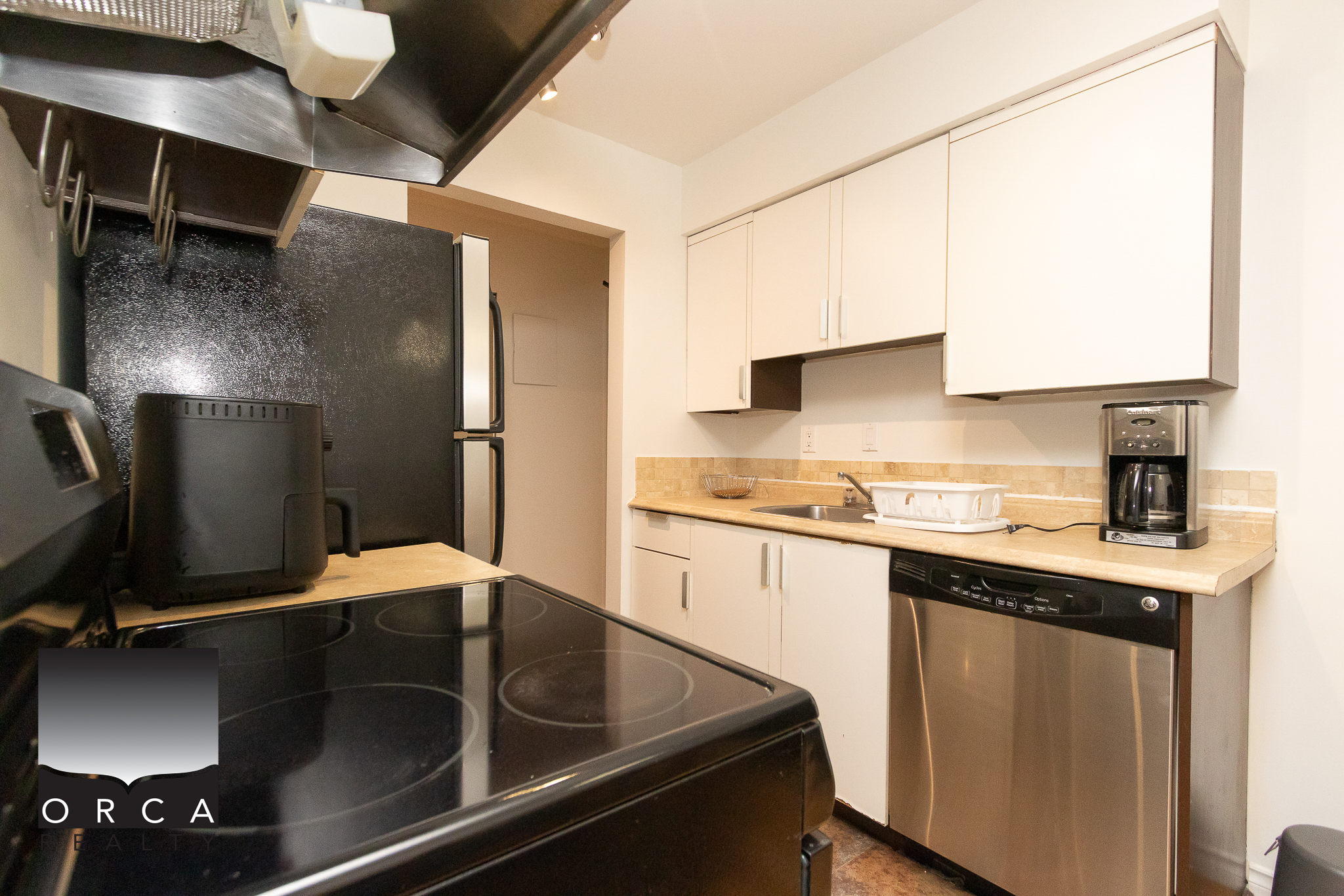 209-1169 Nelson Street, Vancouver