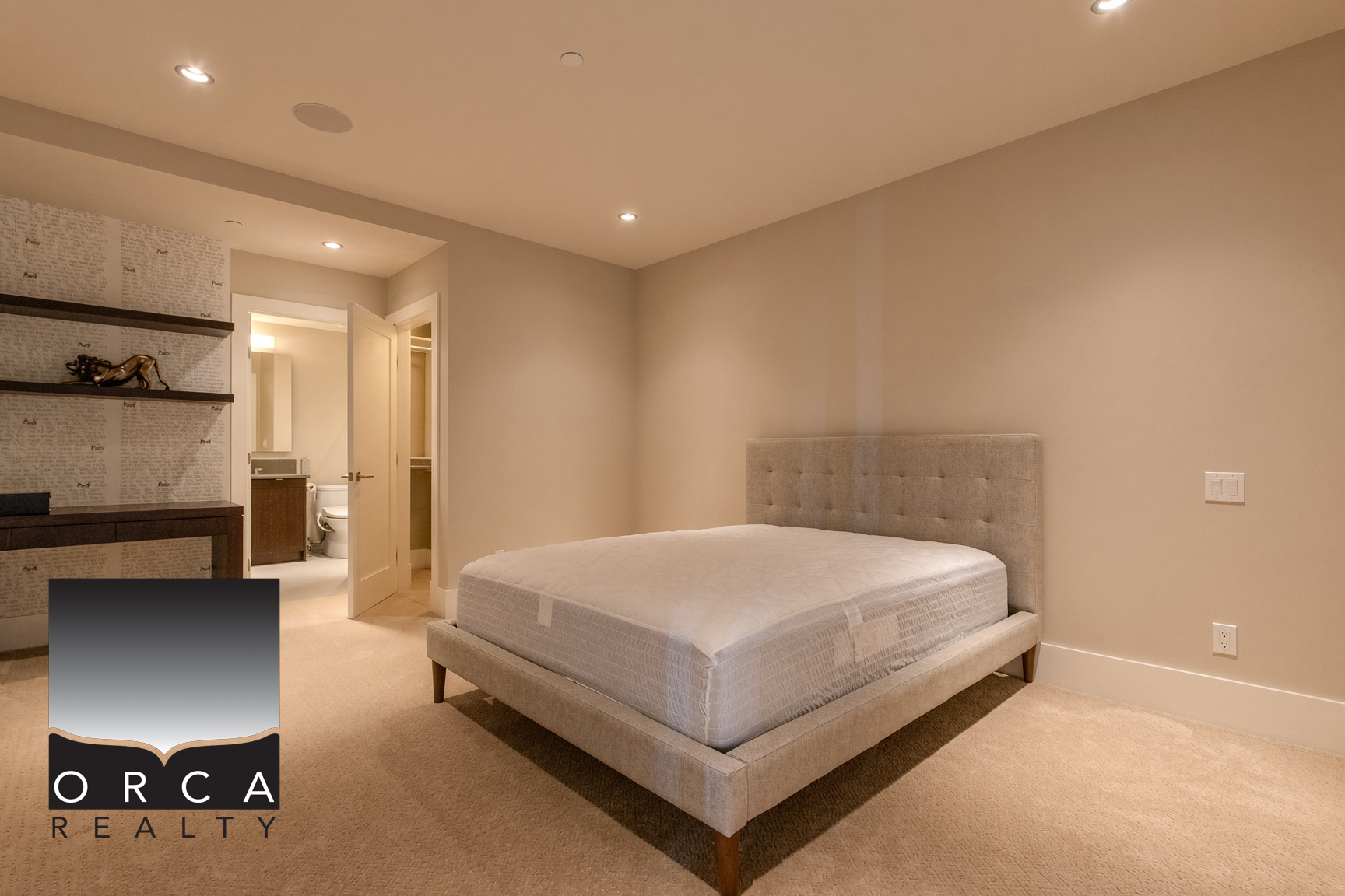 2551 Highgrove Mews, West Vancouver