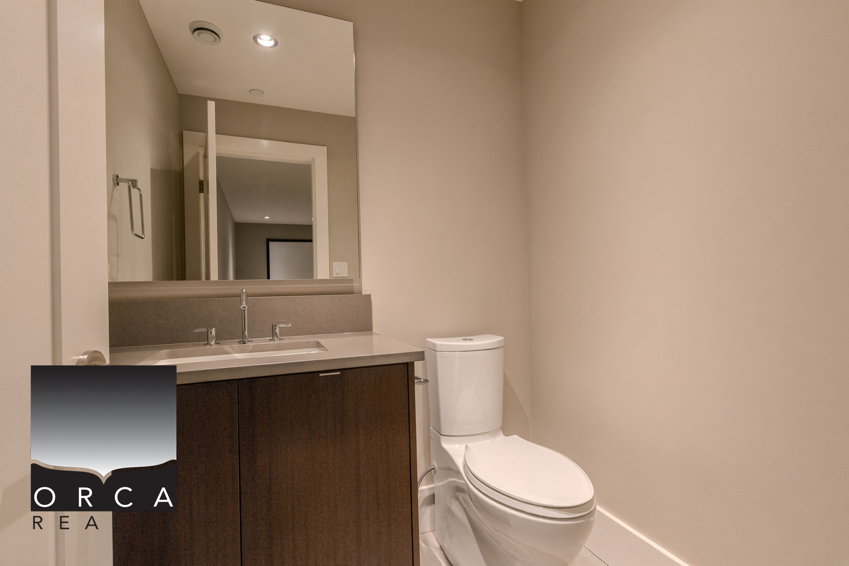 2551 Highgrove Mews, West Vancouver