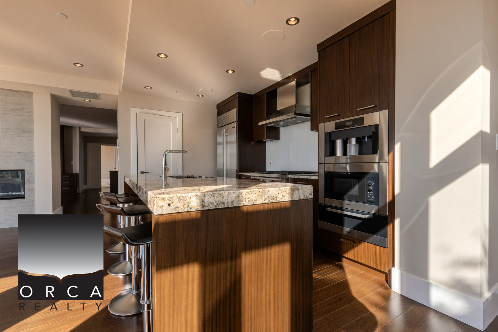 2551 Highgrove Mews, West Vancouver