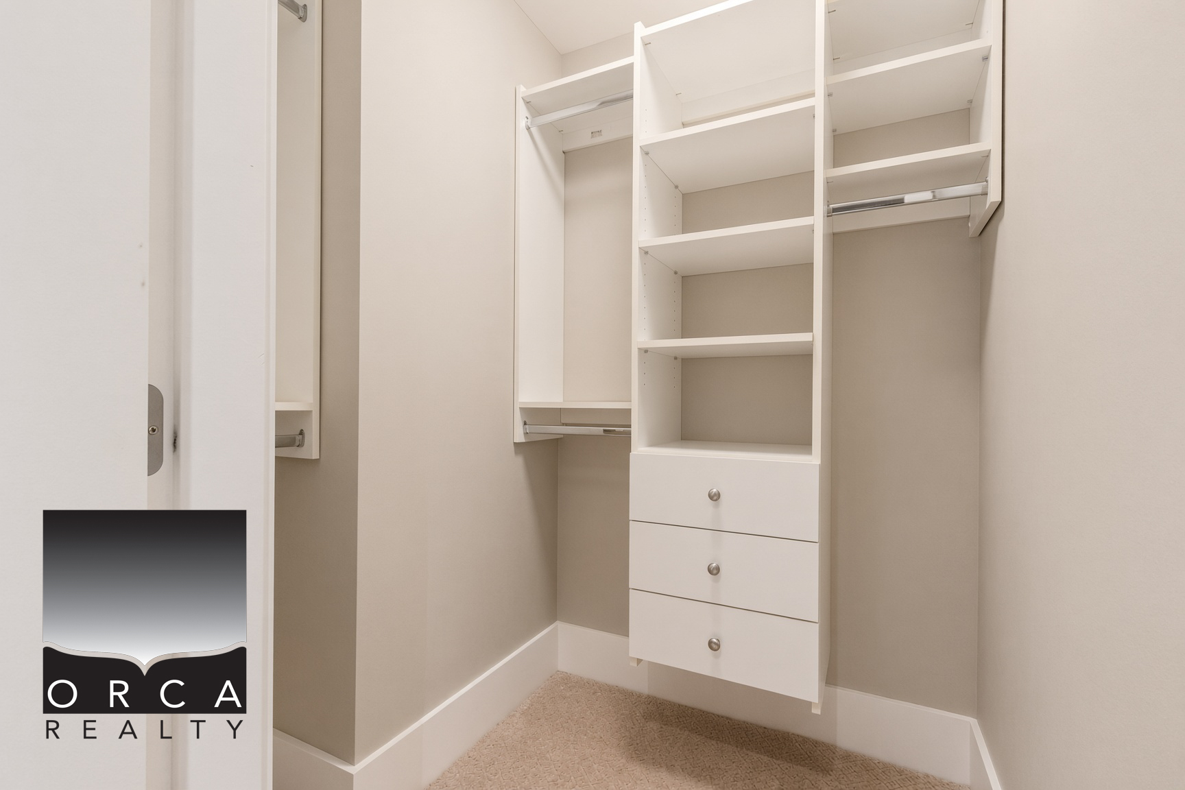 2551 Highgrove Mews, West Vancouver