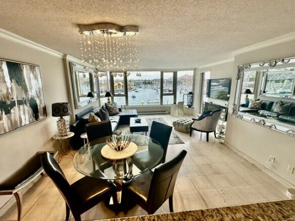 304-1675 Hornby Street, Vancouver