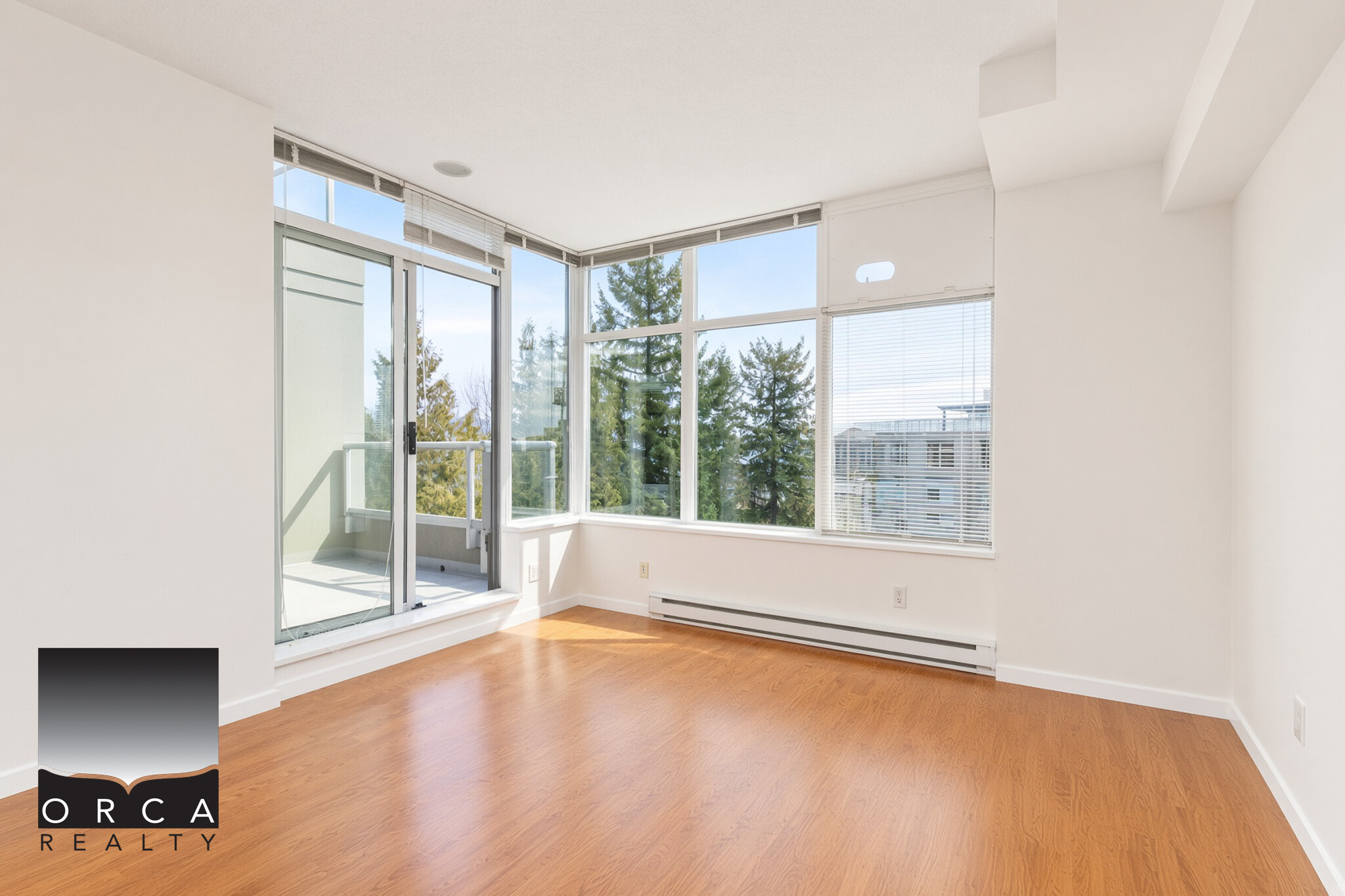 707-9232 University Crescent, Burnaby