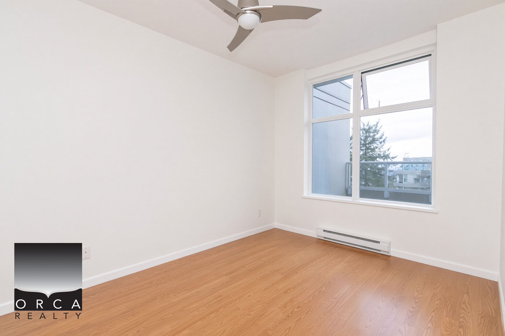 707-9232 University Crescent, Burnaby
