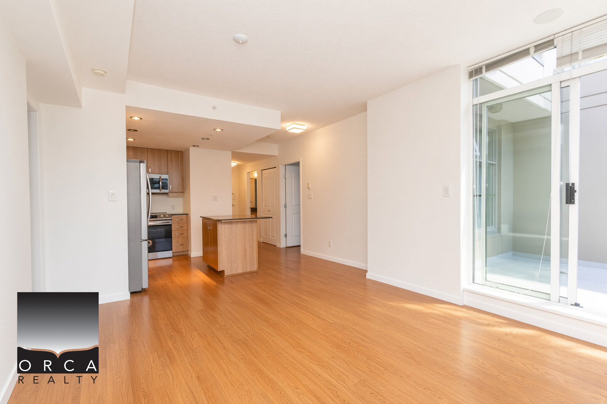 707-9232 University Crescent, Burnaby