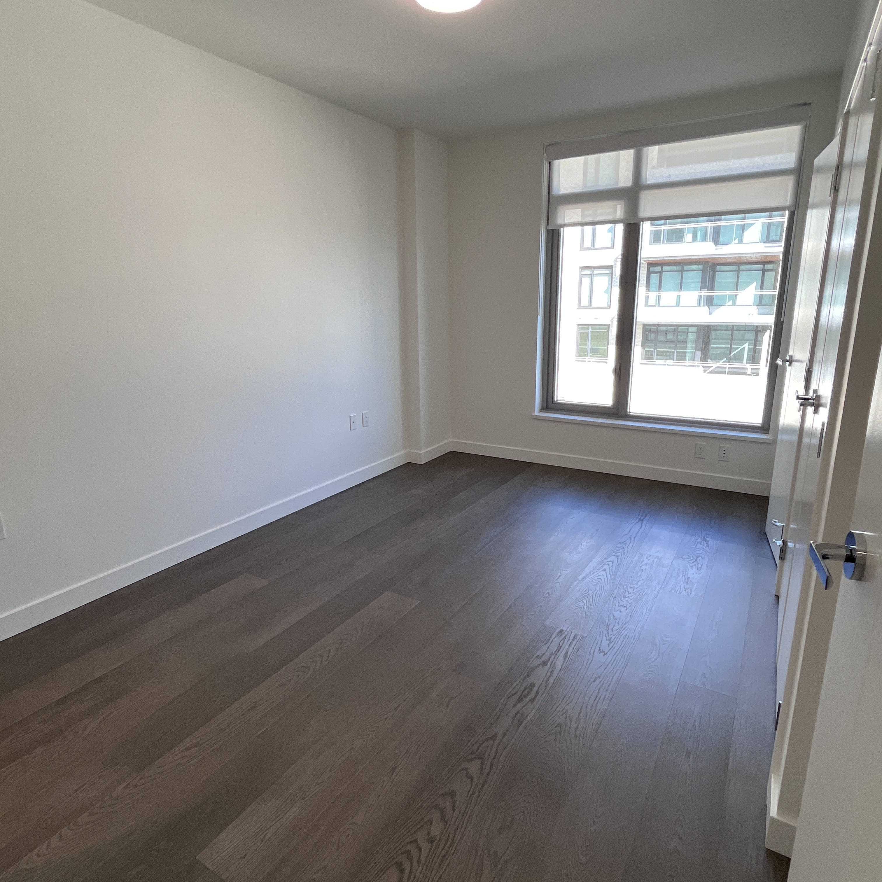 407-785 Harbour Way, North Vancouver