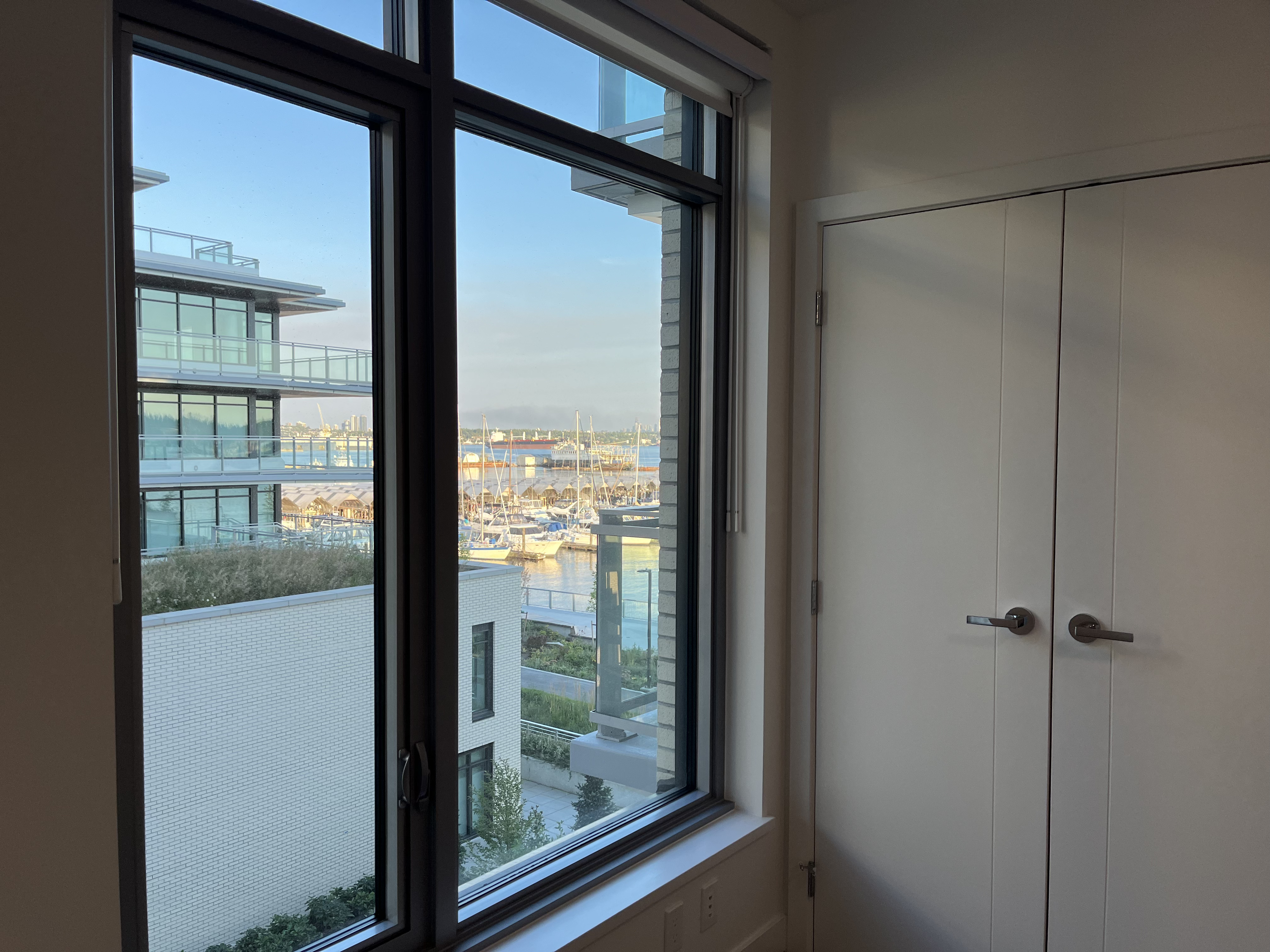 407-785 Harbour Way, North Vancouver