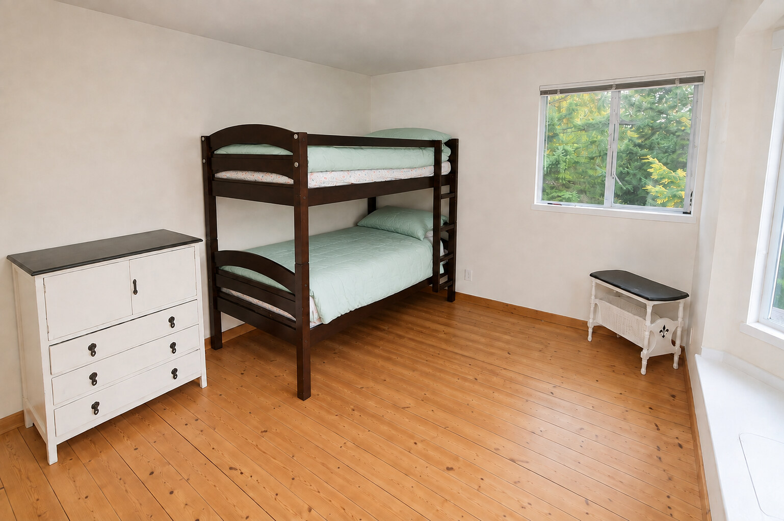 431 Sunset Road, Bowen Island