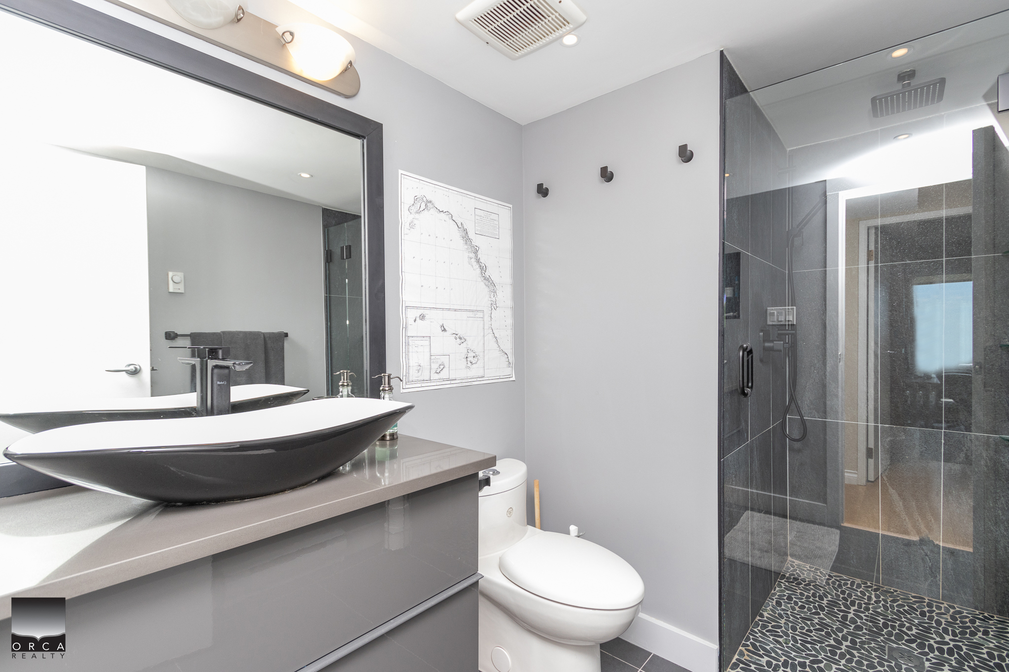 11-2246 Folkstone Way, West Vancouver