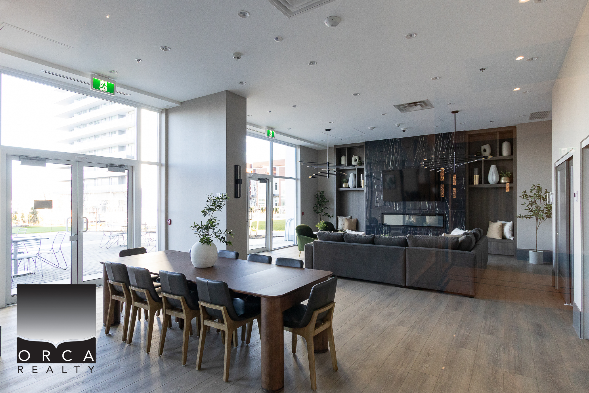 A2303-20065 85 Avenue, Langley