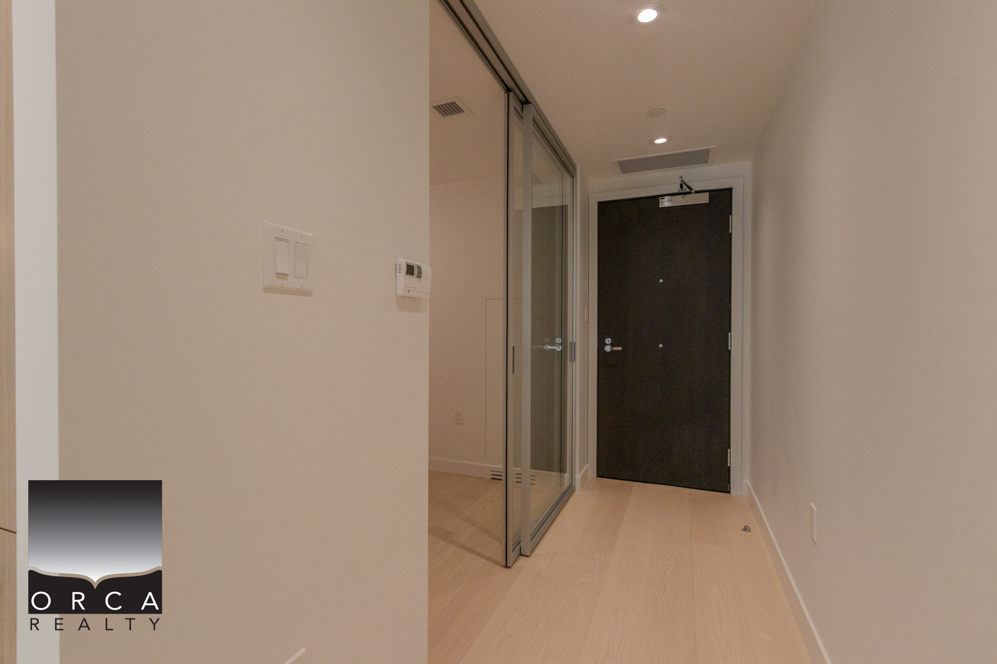 410-777 Harbour Way, North Vancouver