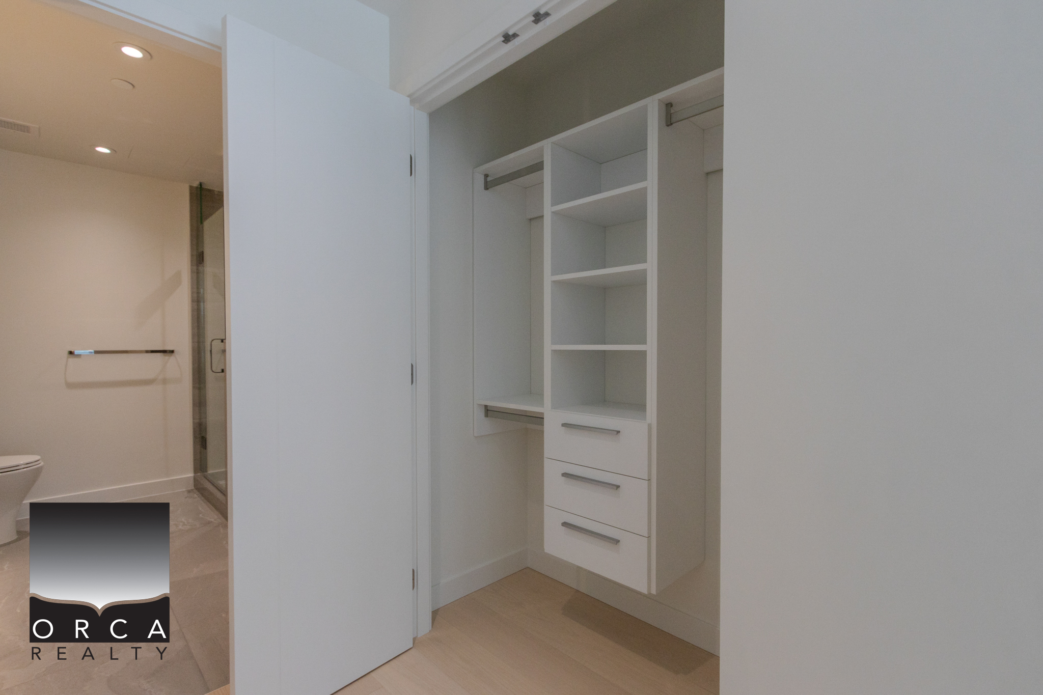 410-777 Harbour Way, North Vancouver