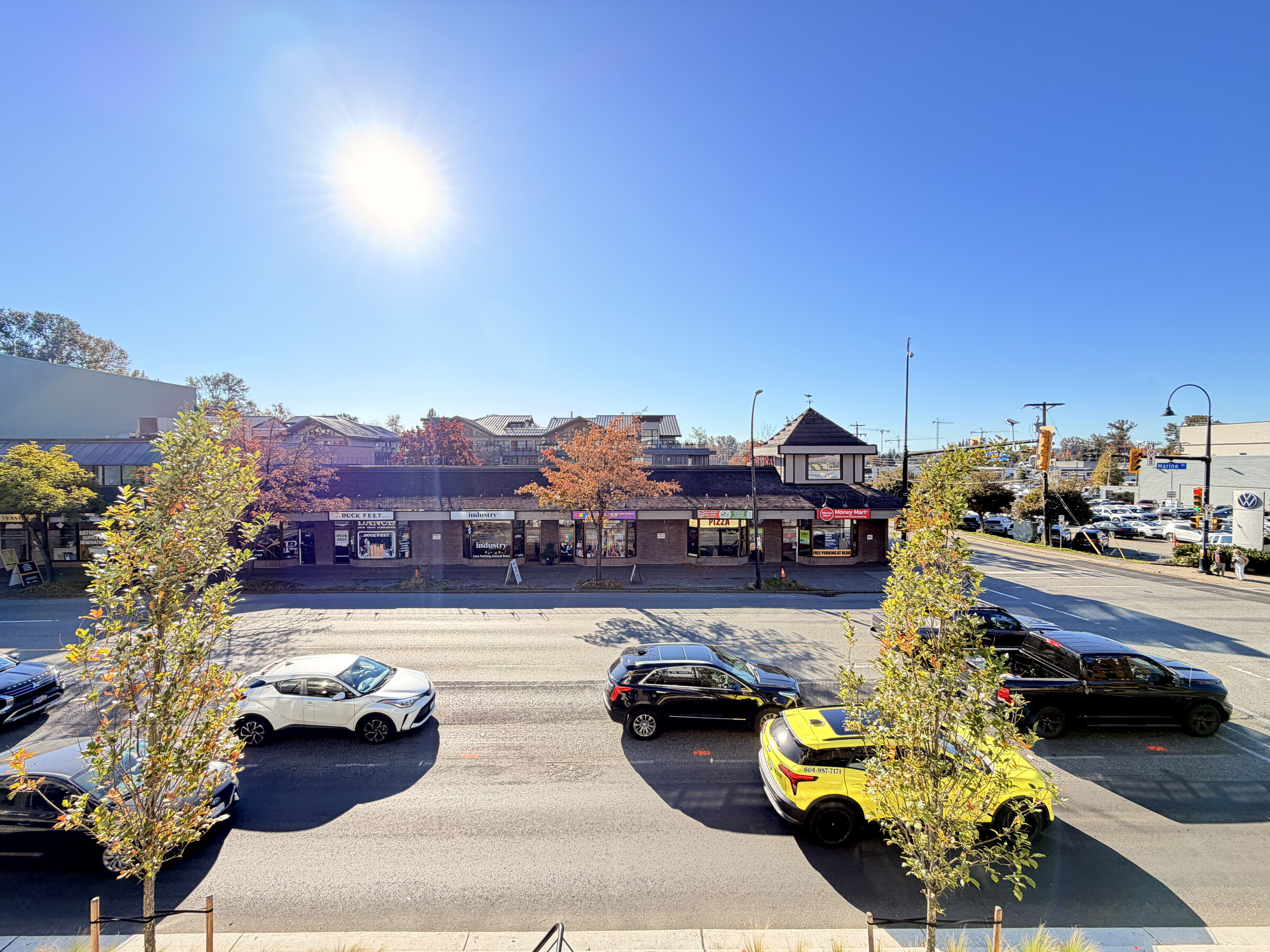 208-1616 Lloyd Avenue, North Vancouver