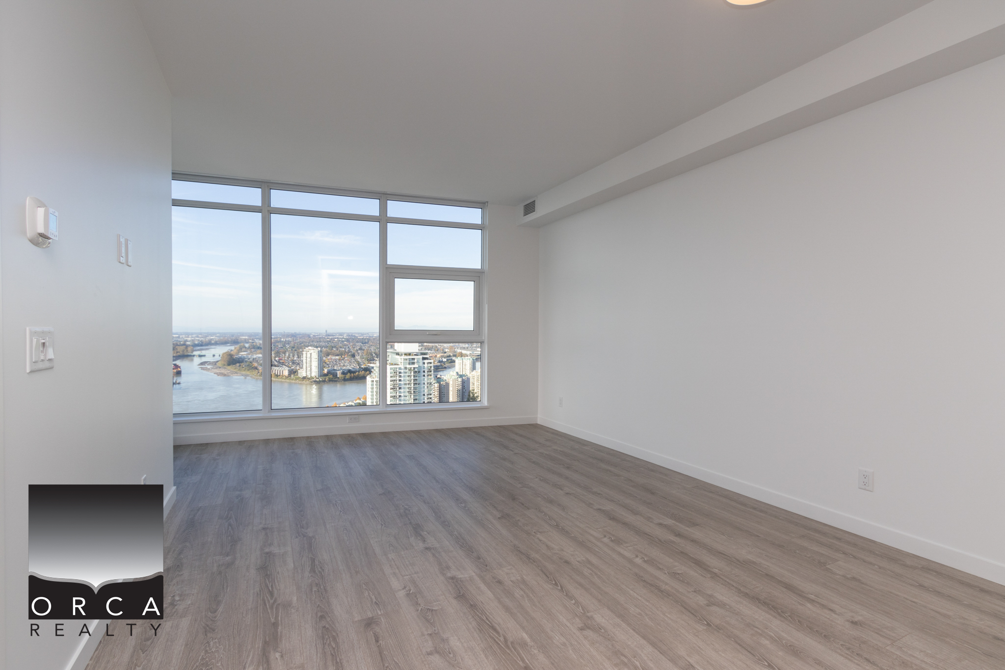 3302-680 Quayside Drive, New Westminster