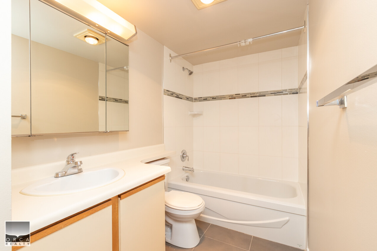 321 65 1st Street, New Westminster