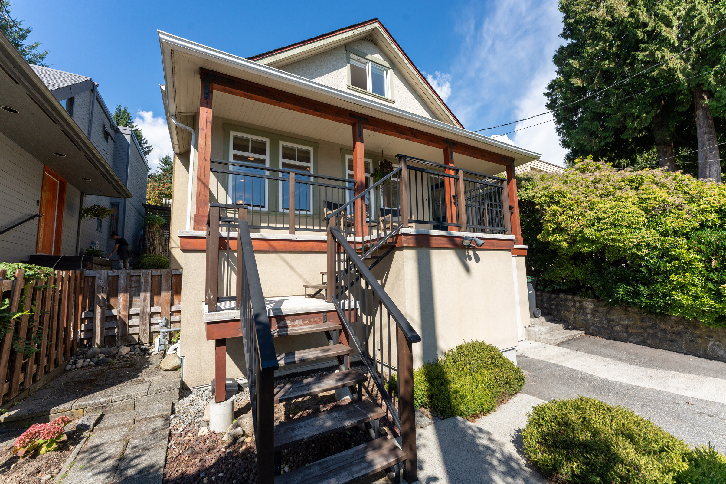 272 Osborne Road East