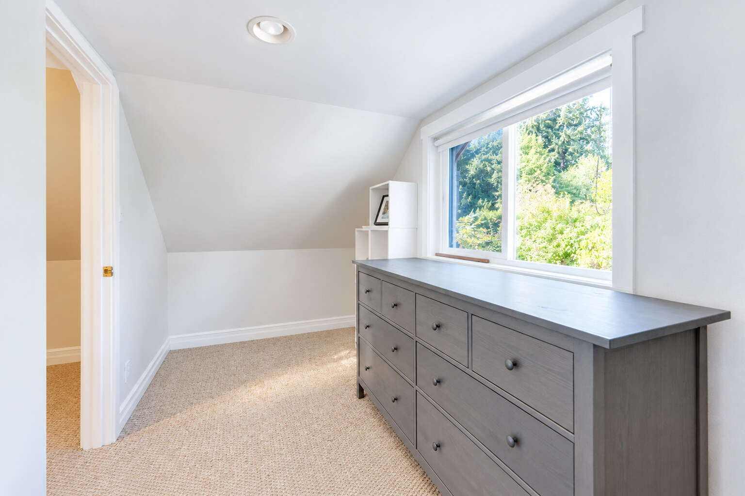 272 Osborne Road East