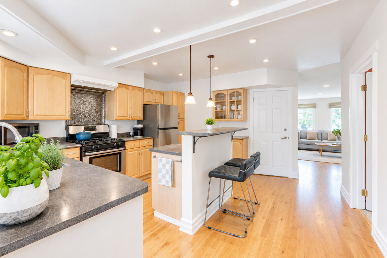 272 Osborne Road East
