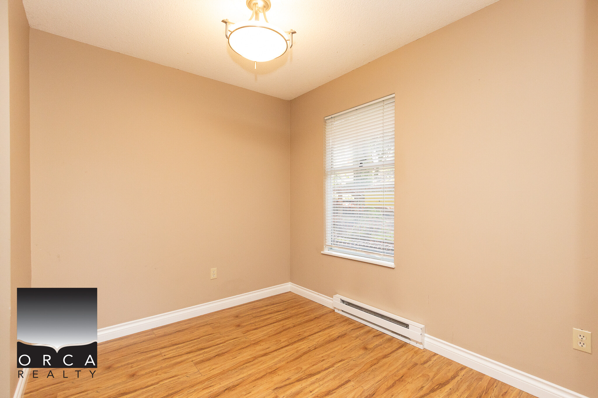503 65 1st Street, New Westminster