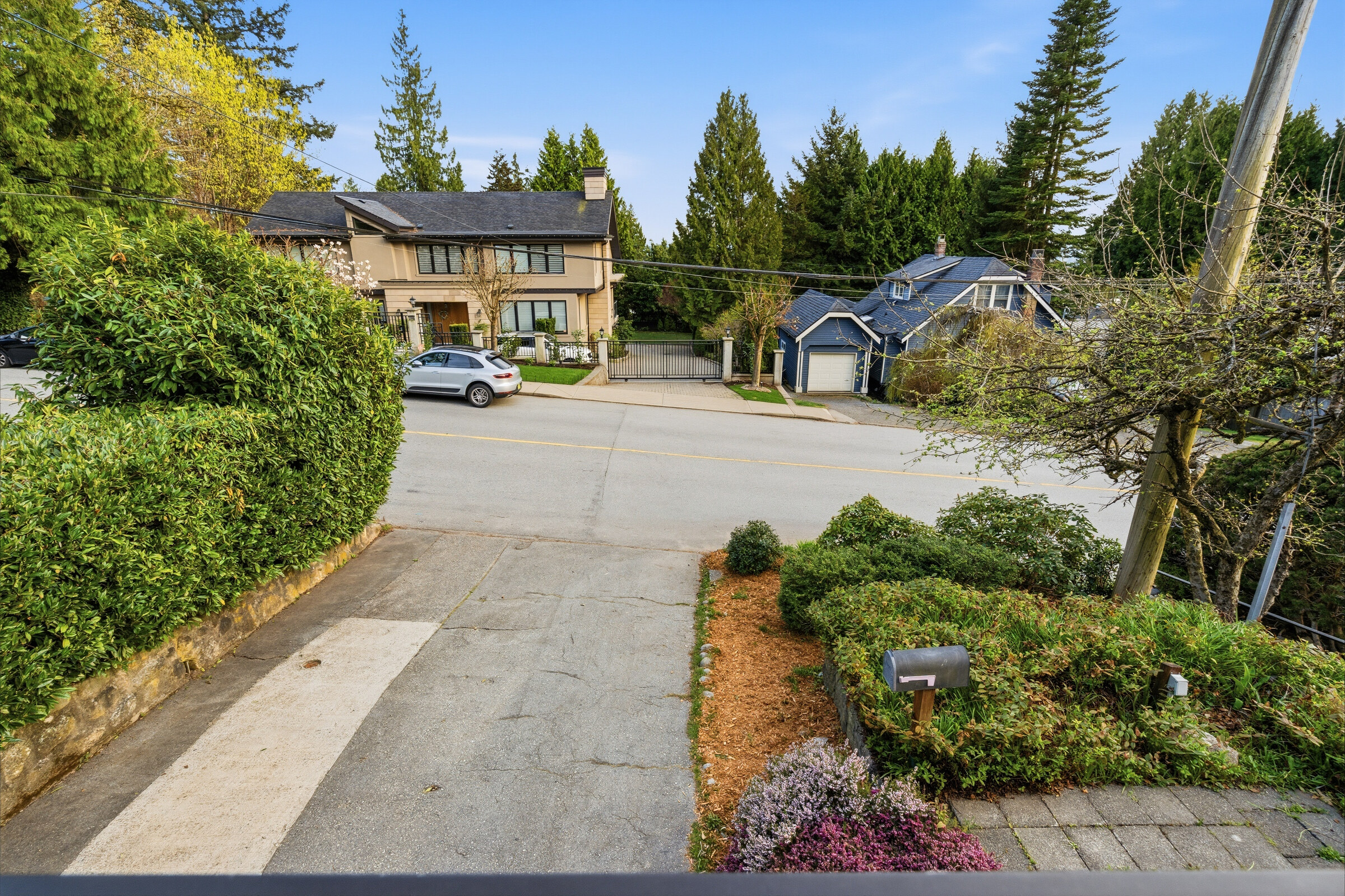 272 Osborne Road East