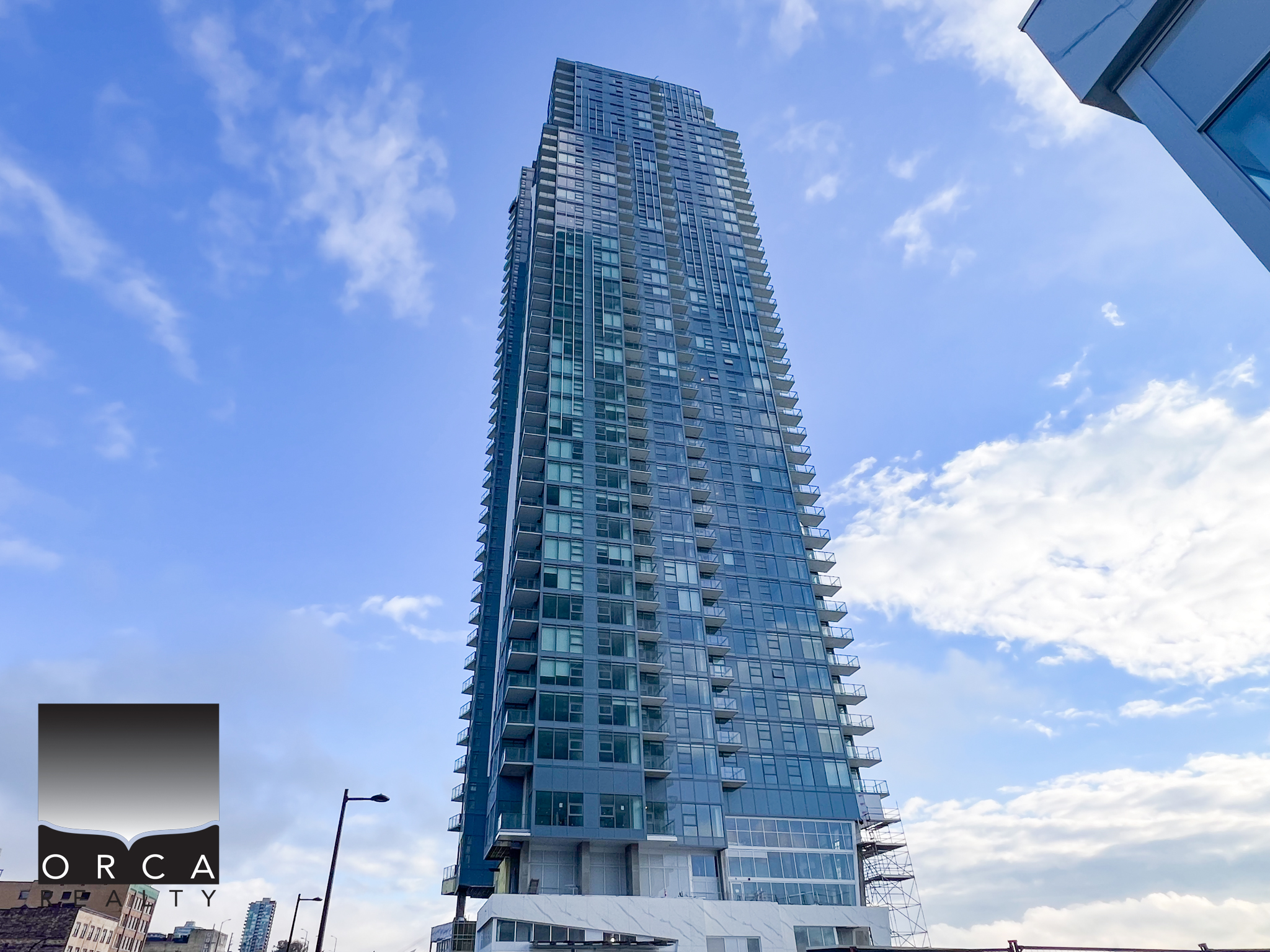 3302-680 Quayside Drive, New Westminster